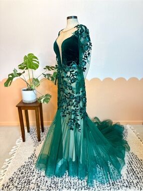 Tarik Ediz | Dresses | Nwt Tarik Ediz Gown | Poshmark